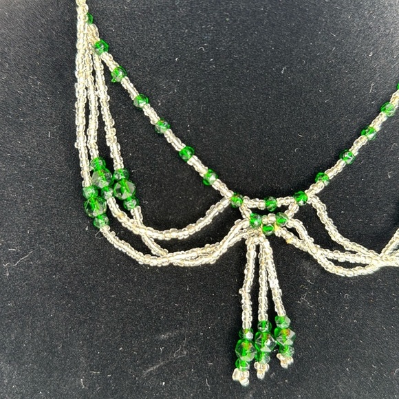 Antique estate 1930s Green and Clear Beaded Necklace Lot A17 - Picture 2 of 7